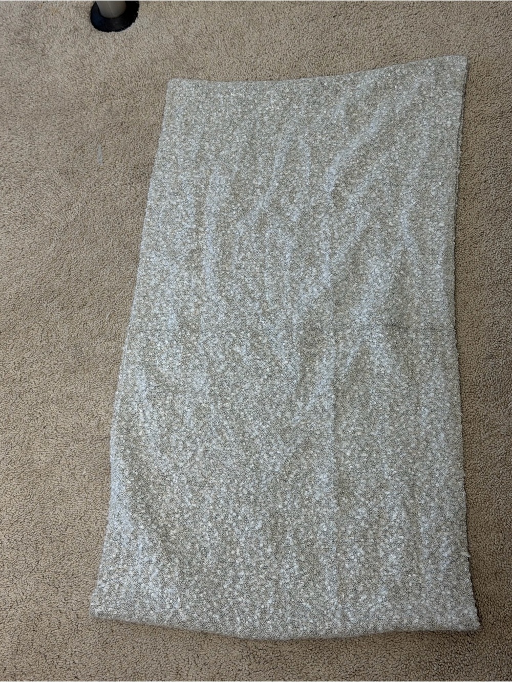 G.H. Bass & Co. Gray Bouclé Knit Scarf Wrap 33x18 NWT